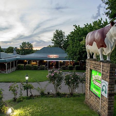 Rest Point Motor Inn Glen Innes Buitenkant foto